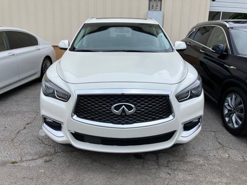 Used 2016 INFINITI QX60 FWD image 2