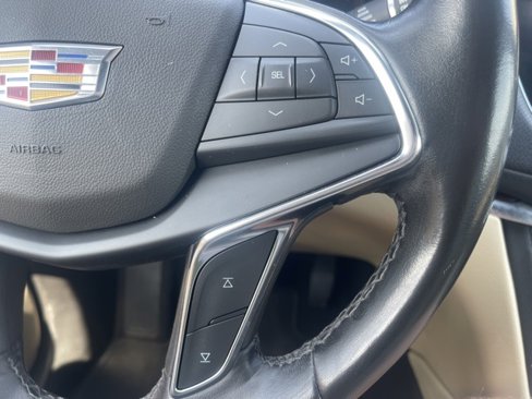 Used 2019 Cadillac XT5 Luxury image 24