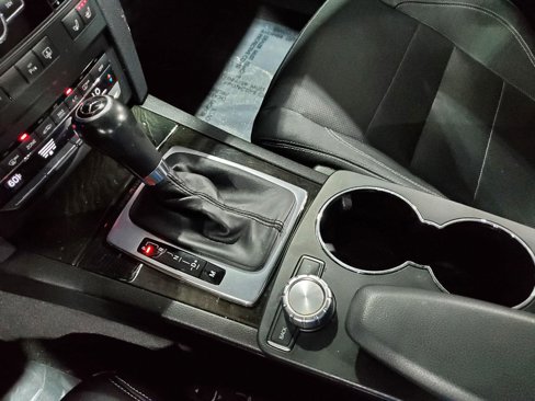 Used 2013 Mercedes-Benz E 550 Coupe image 31
