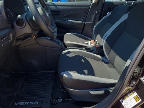 New 2025 Nissan Versa S image 10
