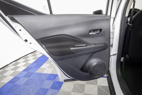 Used 2024 Nissan Kicks SV image 14