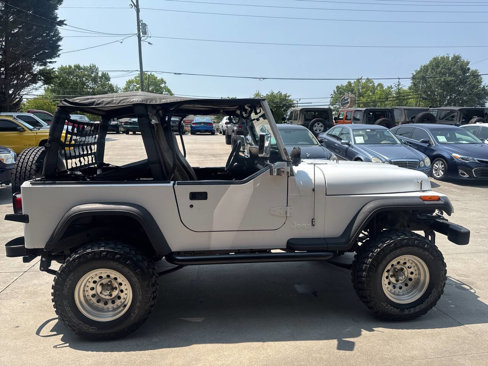 Used 1993 Jeep Wrangler S image 6