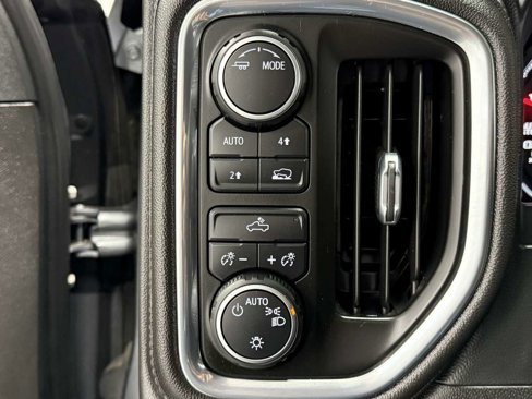 Used 2021 Chevrolet Silverado 1500 LT image 20