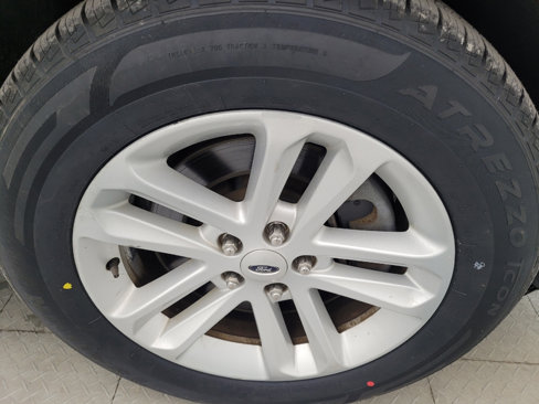 Used 2015 Ford Explorer XLT w/ Equipment Group 202A image 31