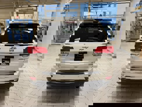 Used 2015 Jeep Grand Cherokee Limited image 5
