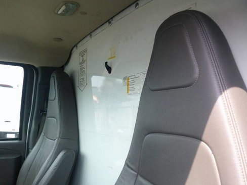 Used 2020 GMC Savana 3500 Extended w/ Driver Convenience Package image 11