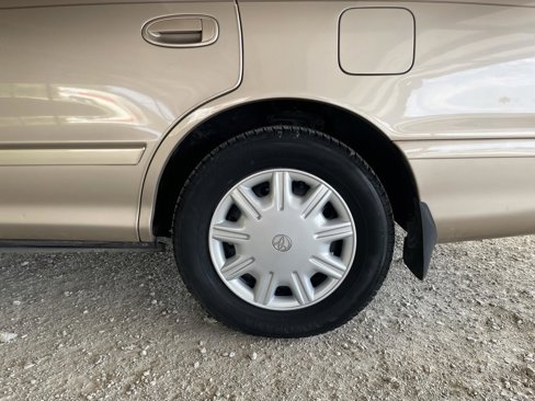 Used 1996 Toyota Avalon XL image 32