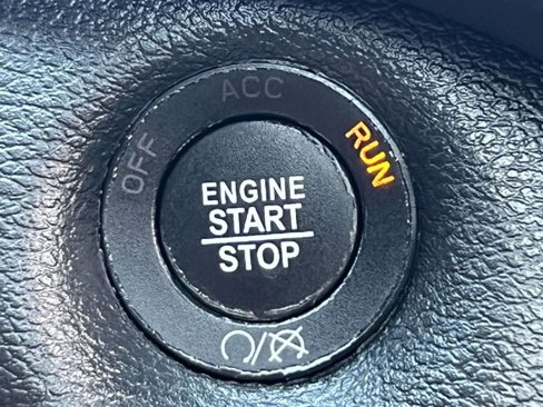 Certified 2021 Jeep Cherokee Limited image 29