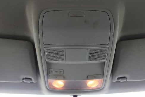 Used 2017 Volkswagen Tiguan S image 30