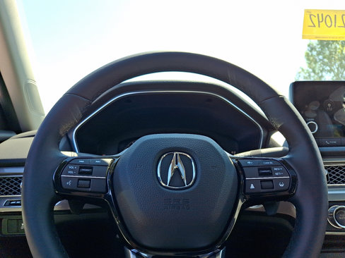 New 2025 Acura Integra image 15