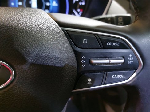 Certified 2020 Hyundai Santa Fe Limited image 18