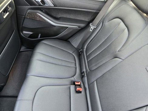 Used 2022 BMW X5 sDrive40i w/ Premium Package image 34