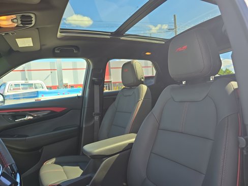 Used 2025 Chevrolet TrailBlazer RS w/ Convenience Package image 11