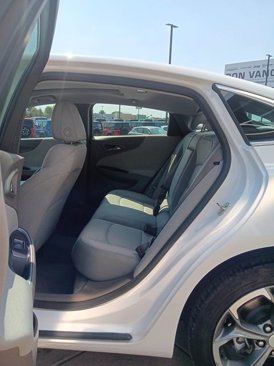 Used 2023 Chevrolet Malibu LT image 13