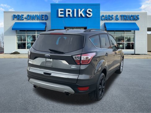 Used 2018 Ford Escape SE image 6