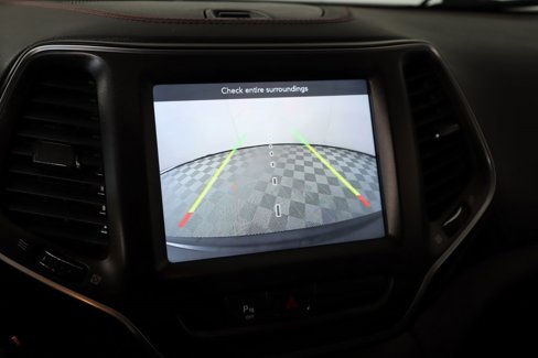 Used 2020 Jeep Cherokee Trailhawk w/ Comfort/Convenience Group image 6