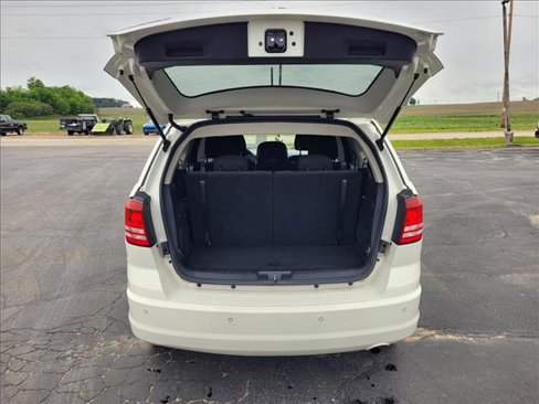 Used 2020 Dodge Journey SE image 8