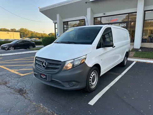 Used 2020 Mercedes-Benz Metris image 3