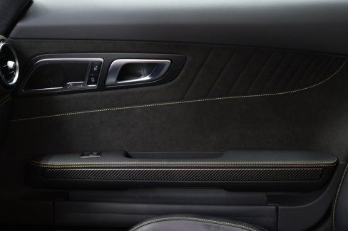 Used 2020 Mercedes-Benz AMG GT R image 27