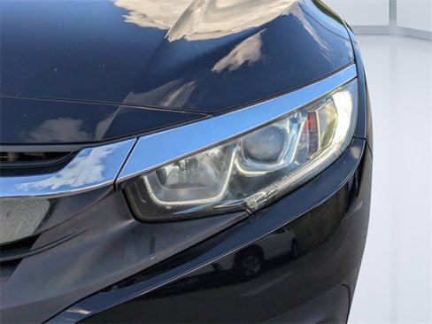 Used 2018 Honda Civic LX image 9