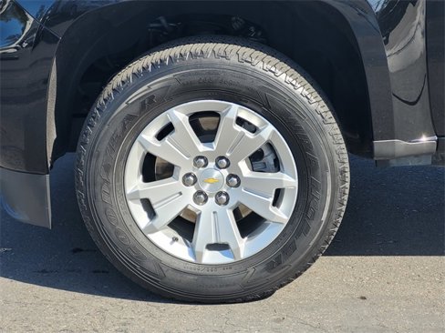 Used 2022 Chevrolet Colorado LT w/ LT Convenience Package image 10
