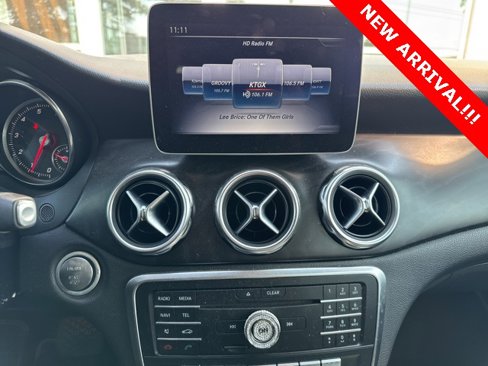 Used 2019 Mercedes-Benz GLA 250 image 9