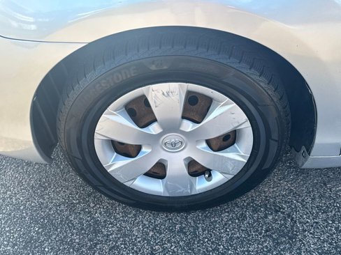 Used 2009 Toyota Camry LE image 38
