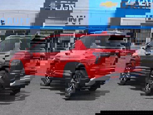 New 2026 Chevrolet Equinox LT image 3