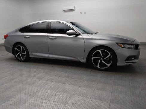 Used 2018 Honda Accord Sport image 11