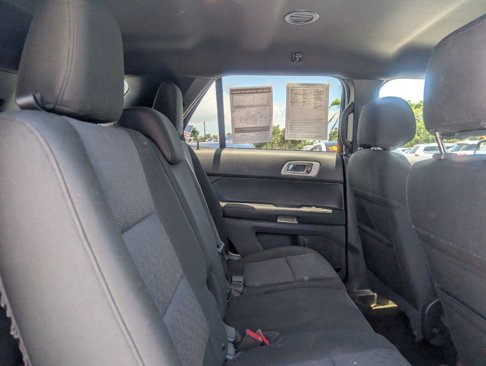 Used 2014 Ford Explorer XLT image 14