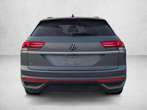 Used 2021 Volkswagen Atlas Cross Sport SE w/ Panoramic Sunroof Package image 6