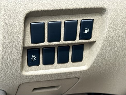 Used 2013 Nissan Murano S image 10
