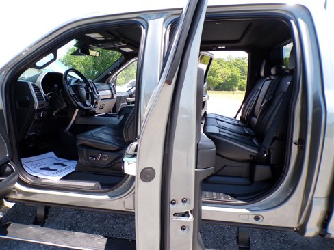Used 2019 Ford F250 Platinum w/ Platinum Ultimate Package image 28