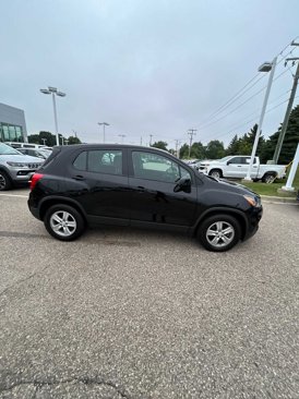 Used 2019 Chevrolet Trax LS image 10