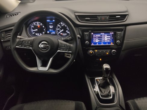Used 2018 Nissan Rogue S image 22