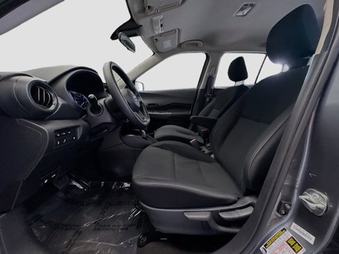 Used 2023 Nissan Kicks S image 13