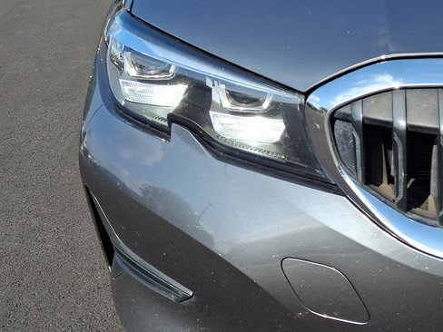 Used 2020 BMW 330i xDrive Sedan image 10