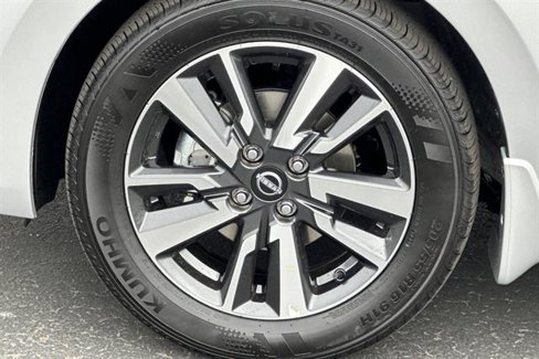 New 2025 Nissan Versa SV w/ Trunk Package image 31