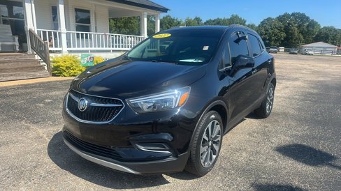 Used 2022 Buick Encore Preferred image 1