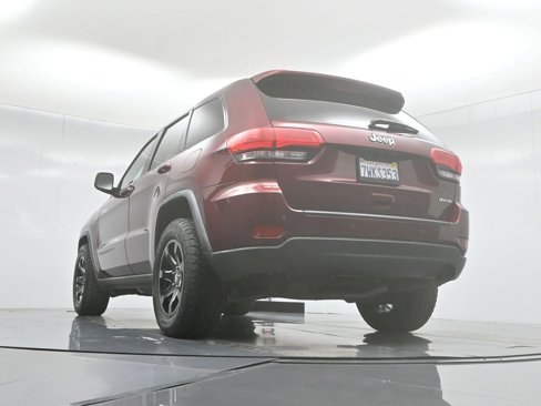 Used 2017 Jeep Grand Cherokee Laredo image 51