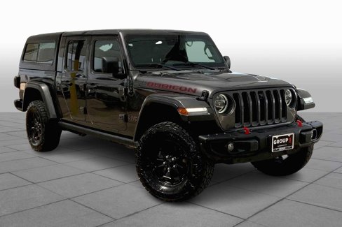 Used 2020 Jeep Gladiator Rubicon image 2