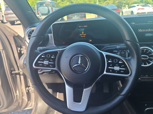 Used 2020 Mercedes-Benz A 220 image 16