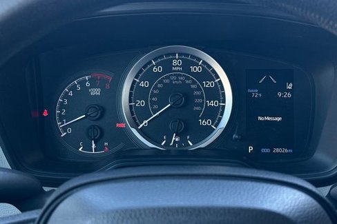 Used 2022 Toyota Corolla LE image 30