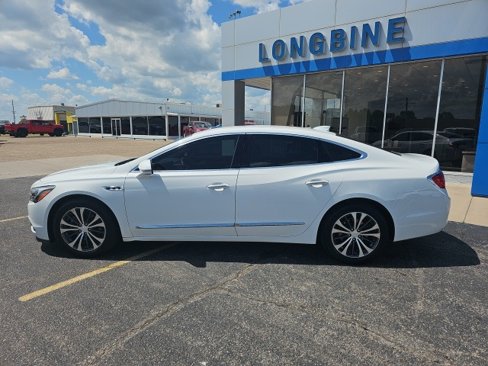 Used 2017 Buick LaCrosse Premium image 4