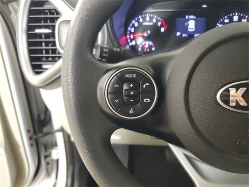 Used 2021 Kia Soul S image 24
