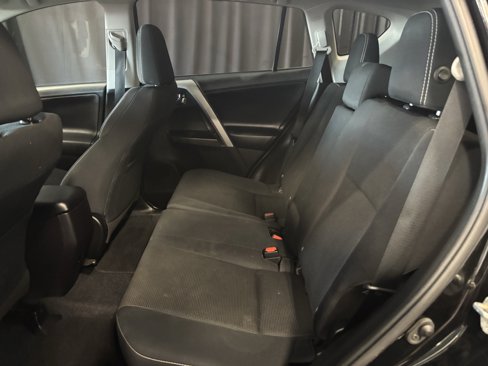 Certified 2018 Toyota RAV4 XLE image 8