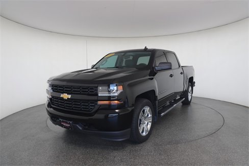 Used 2018 Chevrolet Silverado 1500 Custom image 2
