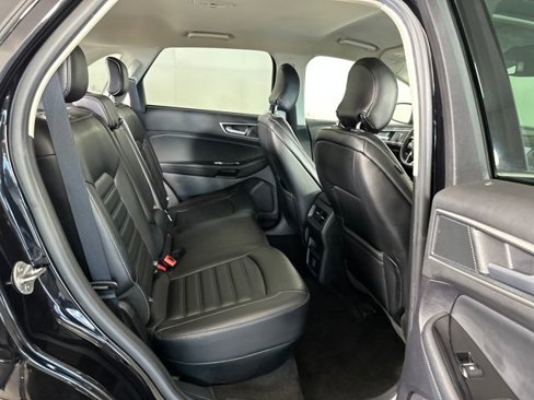 Used 2019 Ford Edge SEL w/ Equipment Group 201A image 35