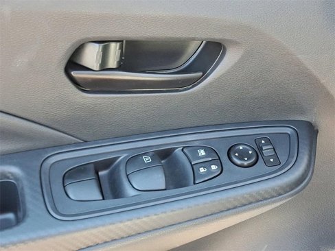 New 2025 Nissan Versa S image 8
