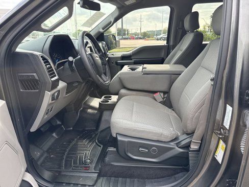 Used 2016 Ford F150 XLT w/ Equipment Group 301A Mid image 5